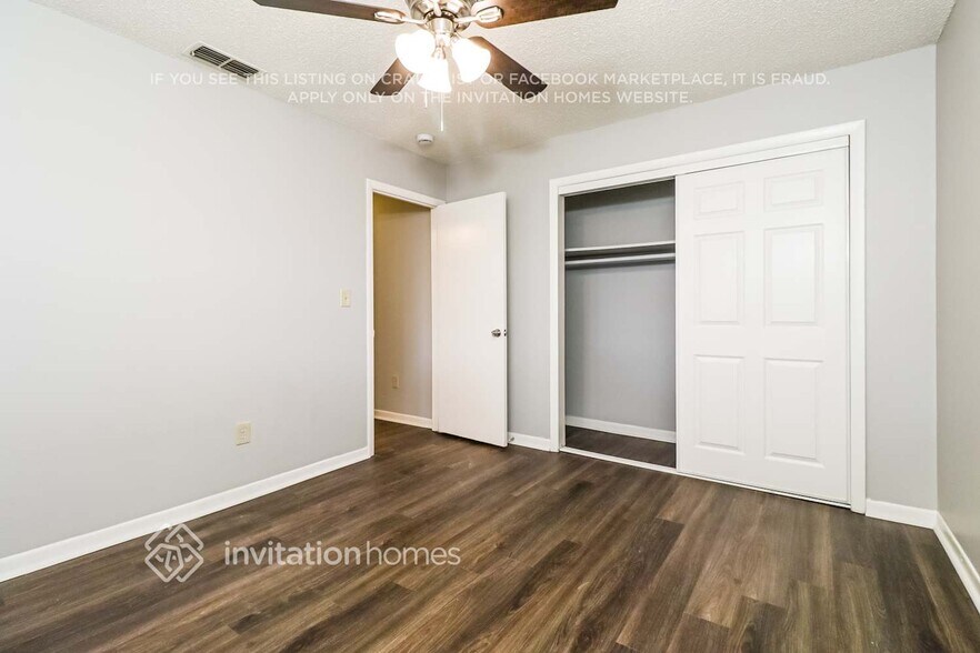Building Photo - 407 Oriole Cir