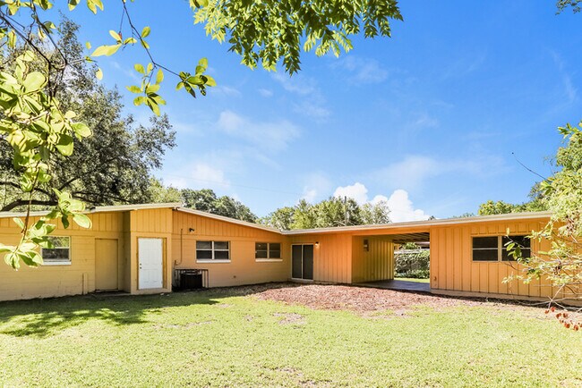 Building Photo - 4022 Rodby Dr