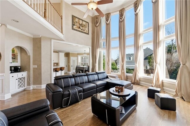 Building Photo - 200 Azalea Cove Ln