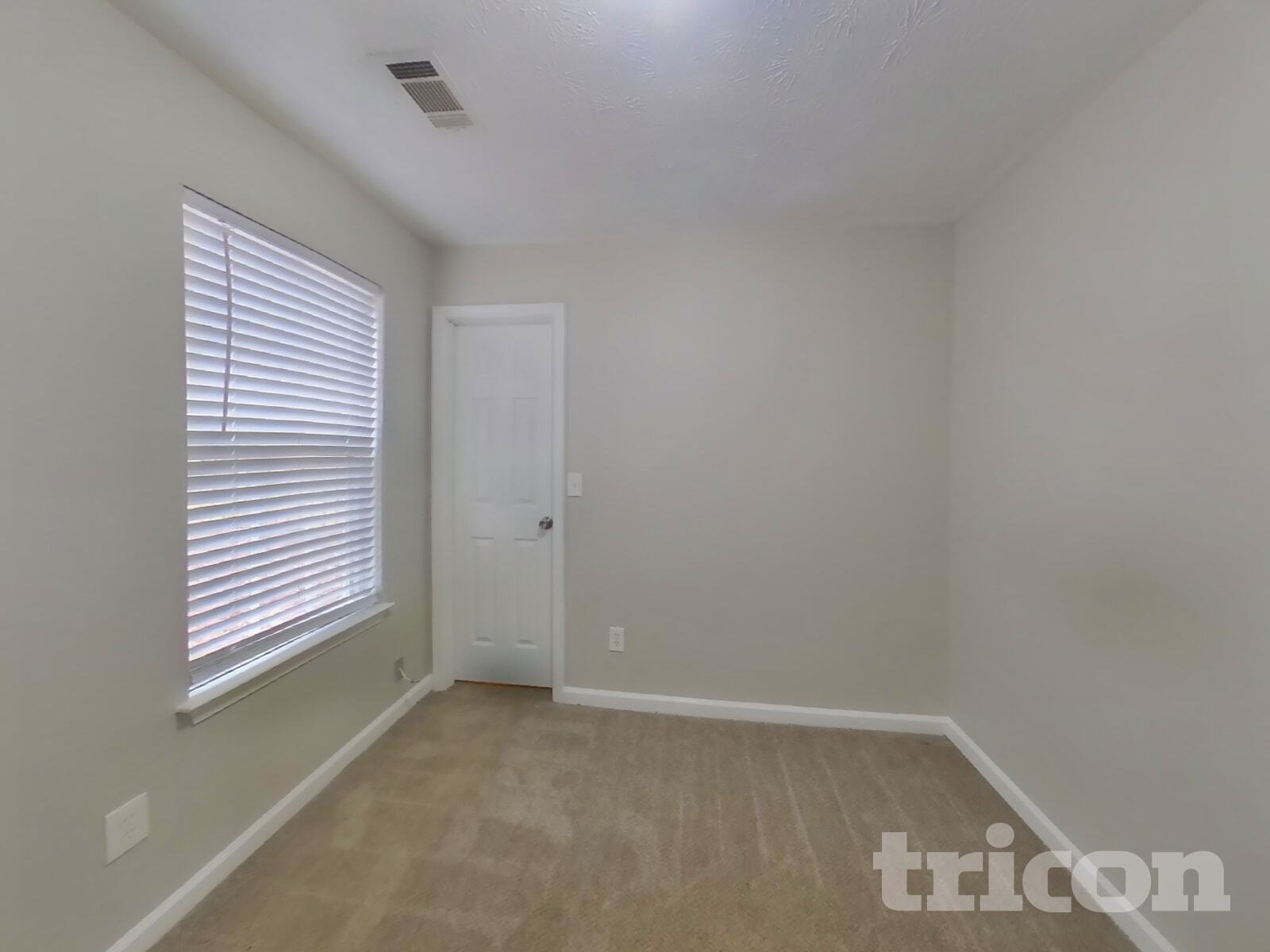 Building Photo - 7020 Setters Way