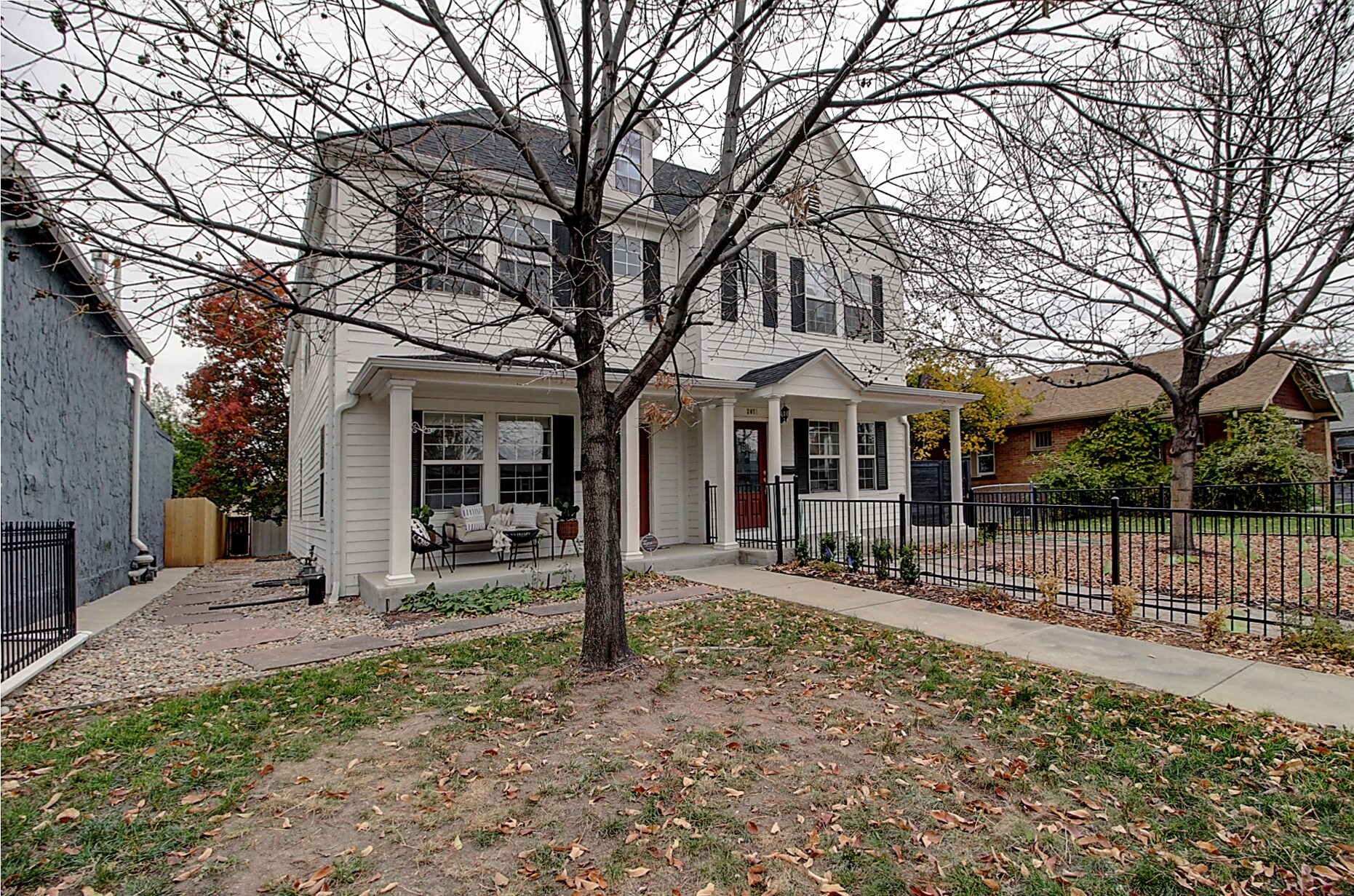 Building Photo - 2077 S Grant St