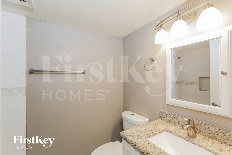 Building Photo - 14832 N 35th Pl