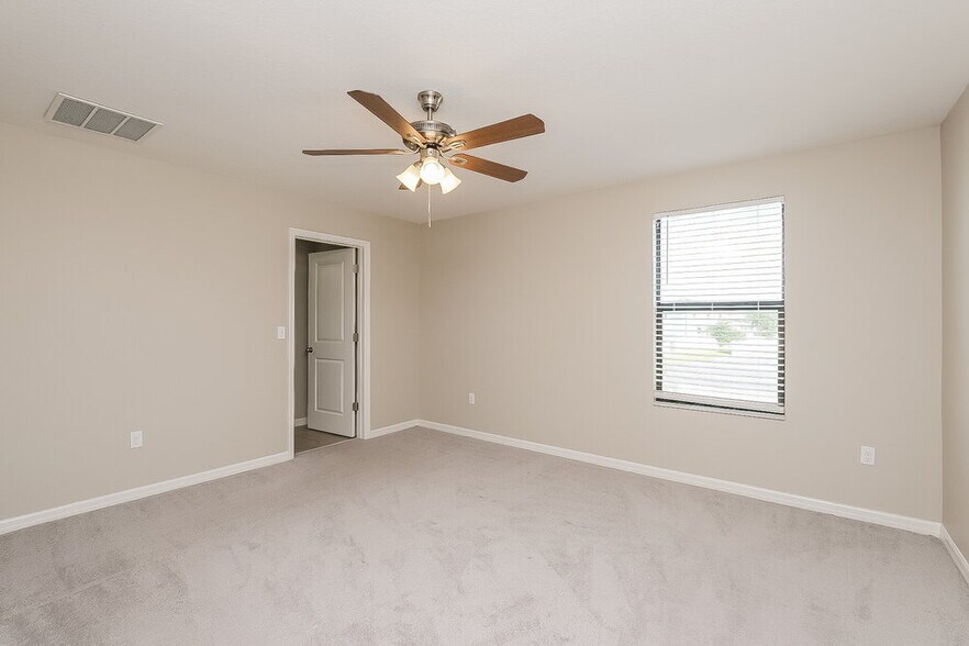 Building Photo - 4323 Globe Thistle Dr