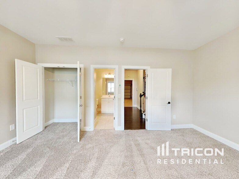 Building Photo - 2303 Mclean Chase