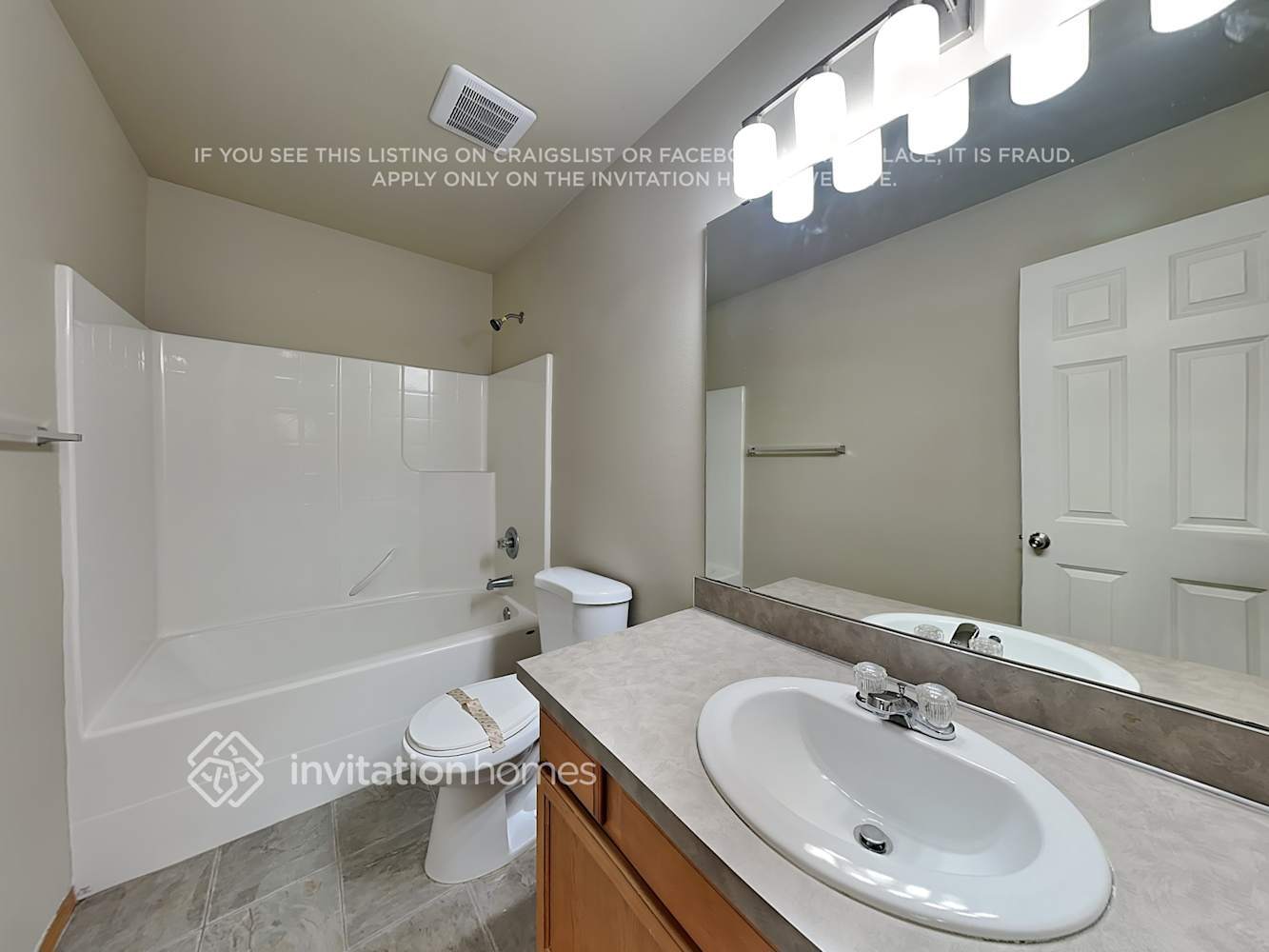 Building Photo - 17729 16th Ave E