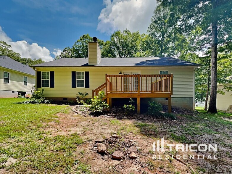 Building Photo - 2506 Lakeside Dr