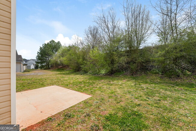 Building Photo - 1805 Neighborhood Walk