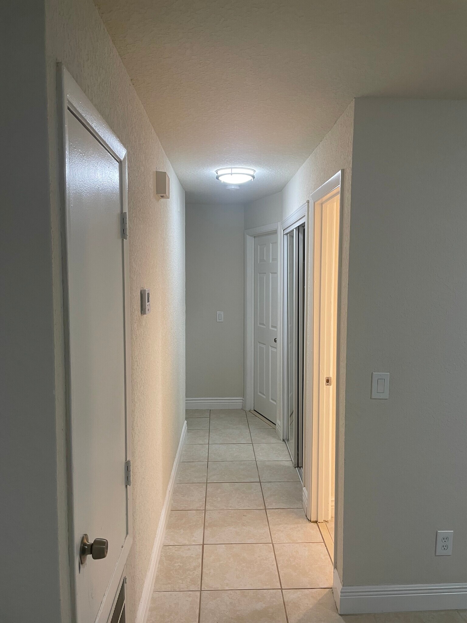 Hallway - 1331 Manor Dr