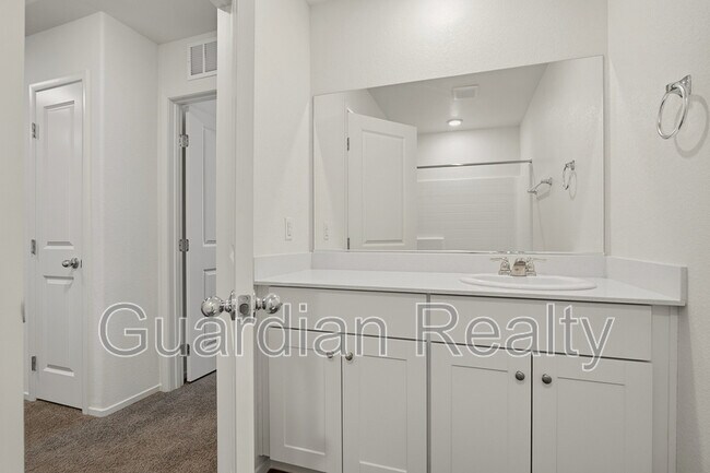 Building Photo - 503 Blue Ridge Cove Ct
