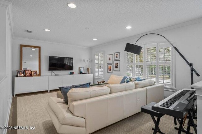 Building Photo - 528 S Sea Lake Ln