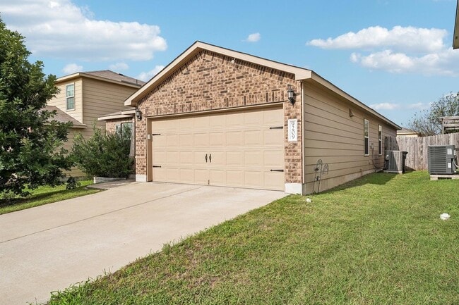 Building Photo - 9209 Bowfield Dr