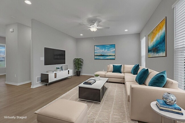 Building Photo - 3832 Old Glory Lp