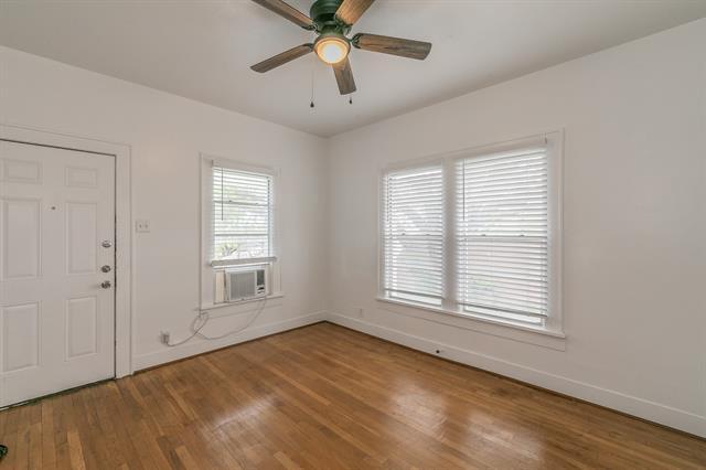 Building Photo - 3762 W 7th St