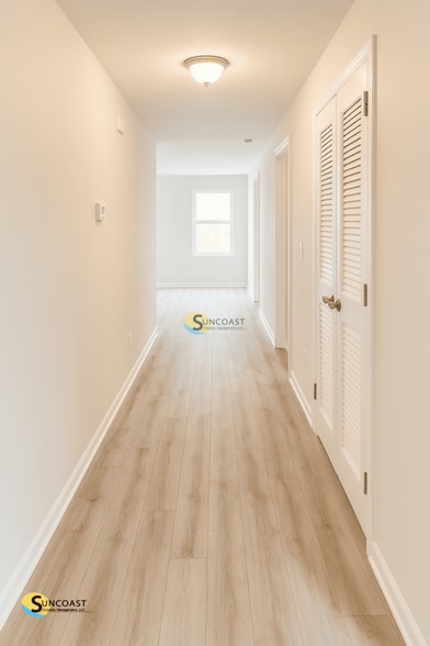 Building Photo - 7070 Plymouth Grove Ct