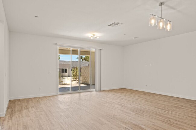 Building Photo - 49109 Garland St