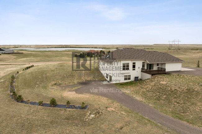 Building Photo - 3348 Hales Ranch Rd