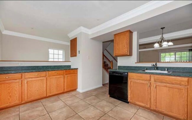 Building Photo - 5670 Joseph Ct
