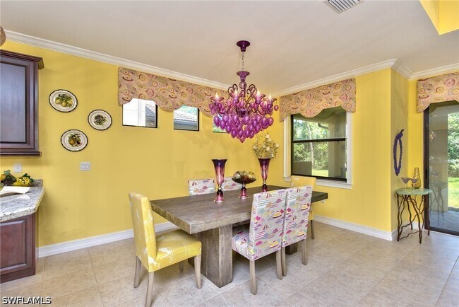 Building Photo - 7815 Bucks Run Dr