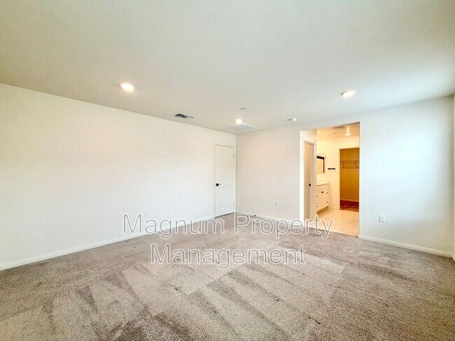 Building Photo - 28441 Dusky Willow Dr