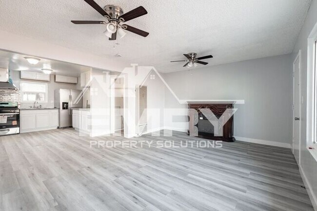 Building Photo - New 2 Bedroom House for Rent in Gifford Ave Bell CA Garage Available