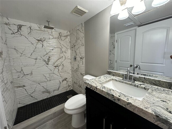 Building Photo - 2871 N Oakland Forest Dr