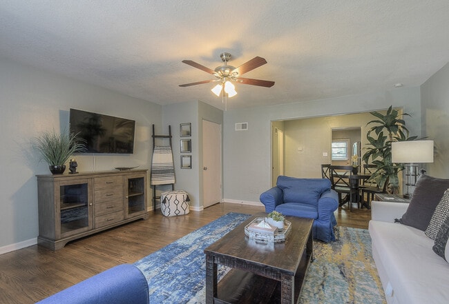 Building Photo - 4108 Clark Ave