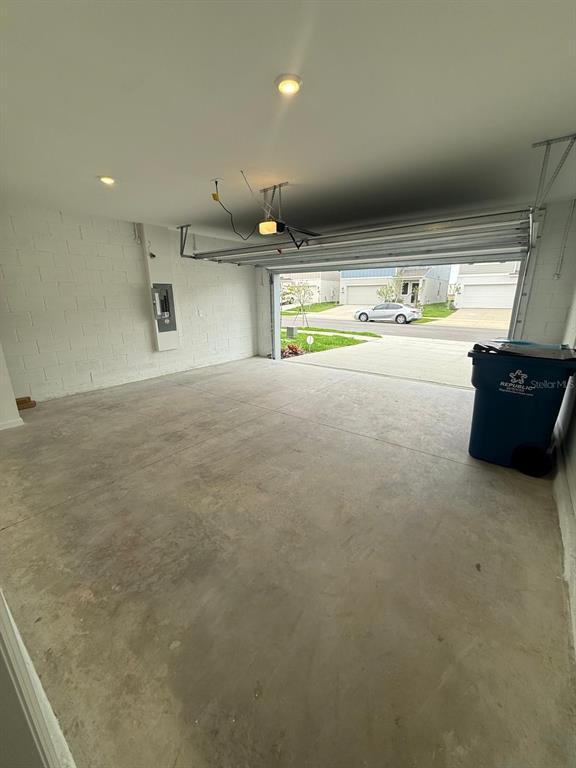 Building Photo - 3634 Hardman Dr