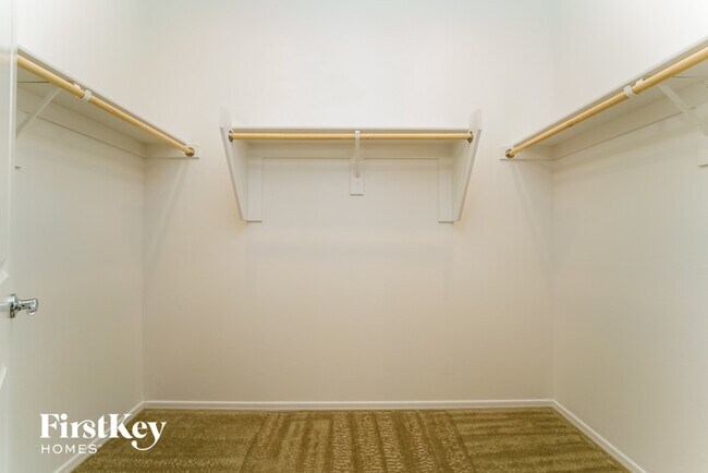 Building Photo - 7519 S Via Rancho La Costa