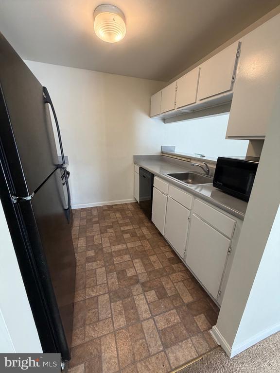 Building Photo - 6609 Rapid Water Way