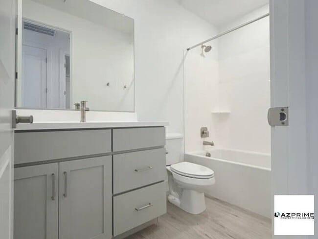 Building Photo - E Timberline Rd