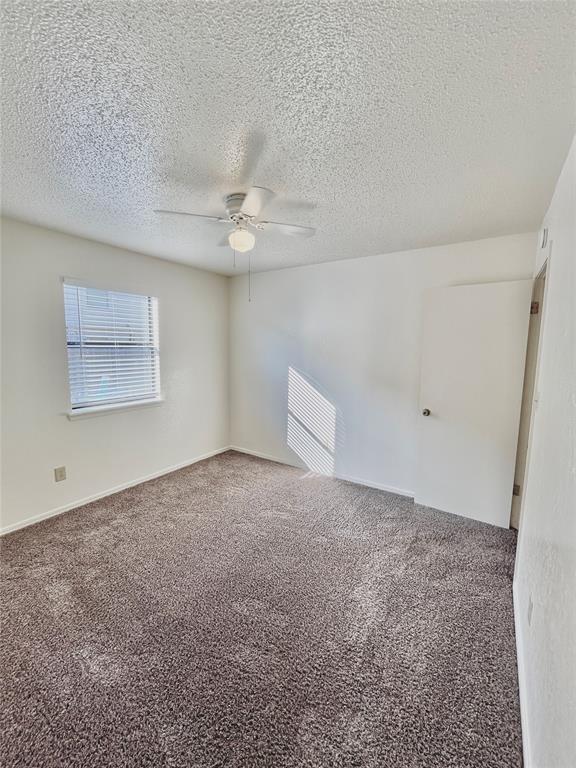 Building Photo - 1901 E Lindsey St