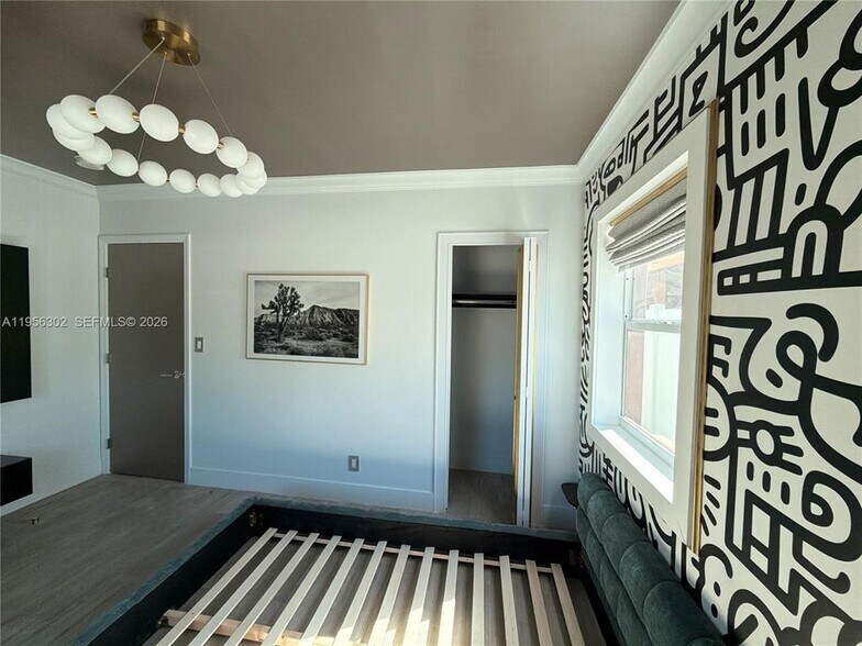 Building Photo - 1532 N Andrews Ave