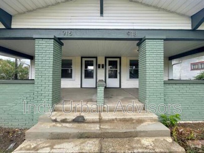 Building Photo - 916 E Tabor St