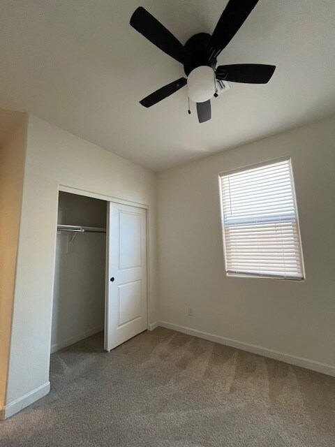 Building Photo - 35040 N Barrel Rd