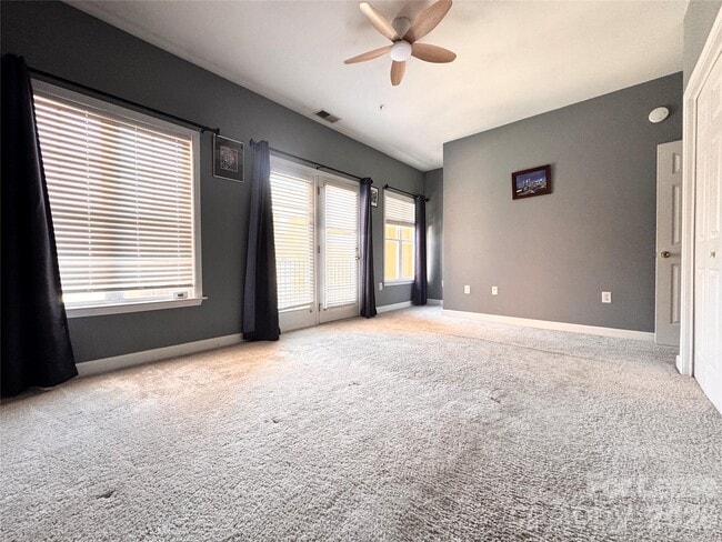 Building Photo - 914 Hawthorne Bridge Ct