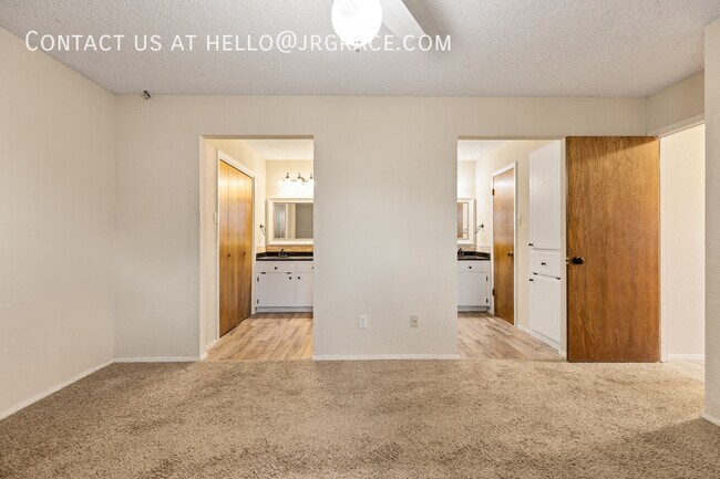 Building Photo - 429 Lindenwood Ln W