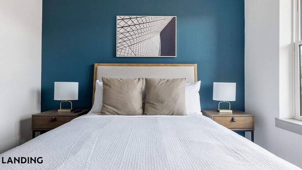 Building Photo - 3706 Goodwin Ave