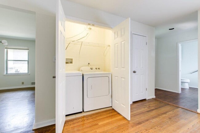 Building Photo - 2929 N Utah Ave