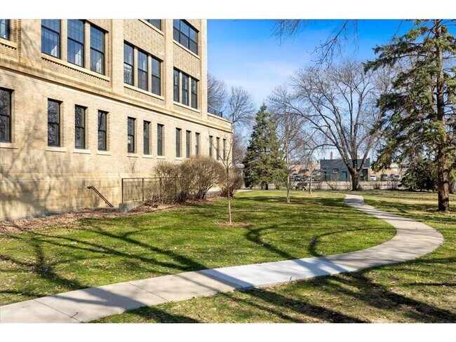 Building Photo - 730 Stinson Blvd NE