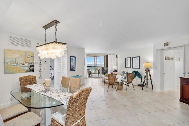 Building Photo - 6767 Collins Ave