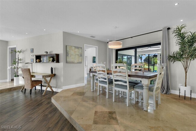 Building Photo - 167 Torrey Pines Point