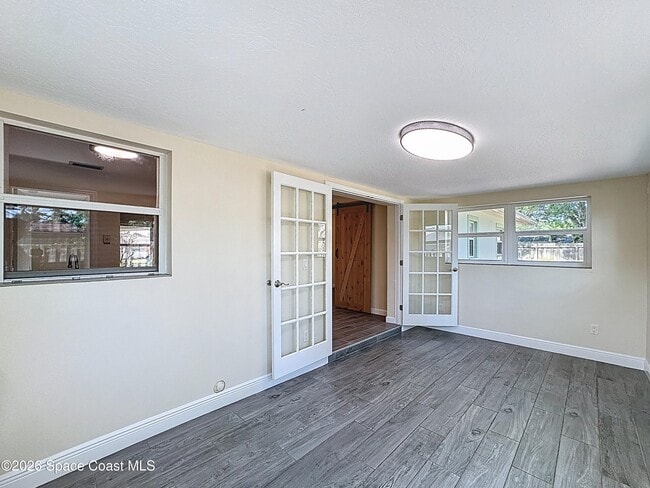 Building Photo - 1315 Lester Ct