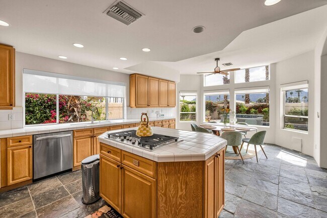 Building Photo - 49810 Ave Montero