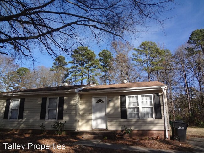 Primary Photo - 3 br, 1 bath House - 403 Stirrup Court