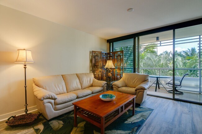 Building Photo - Fully Furnished 2 bedroom in Waikiki! One-...