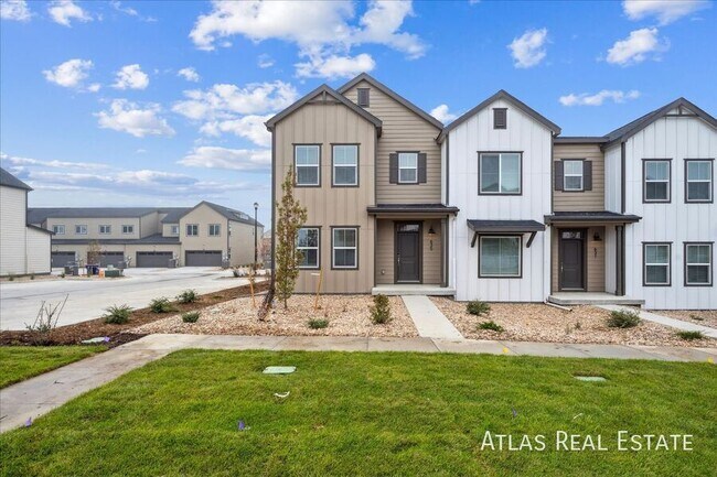 Building Photo - 625 Leland Aly