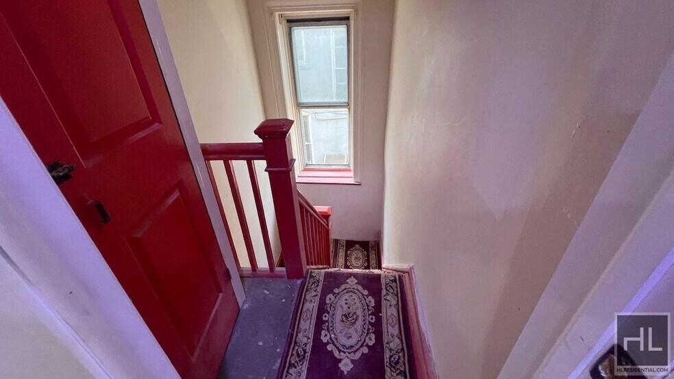 Building Photo - 317 EAST 49 STREET
