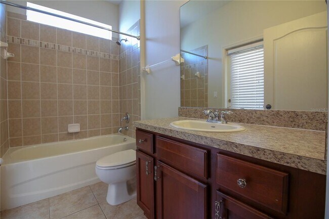 Building Photo - 2463 Tahoe Dr