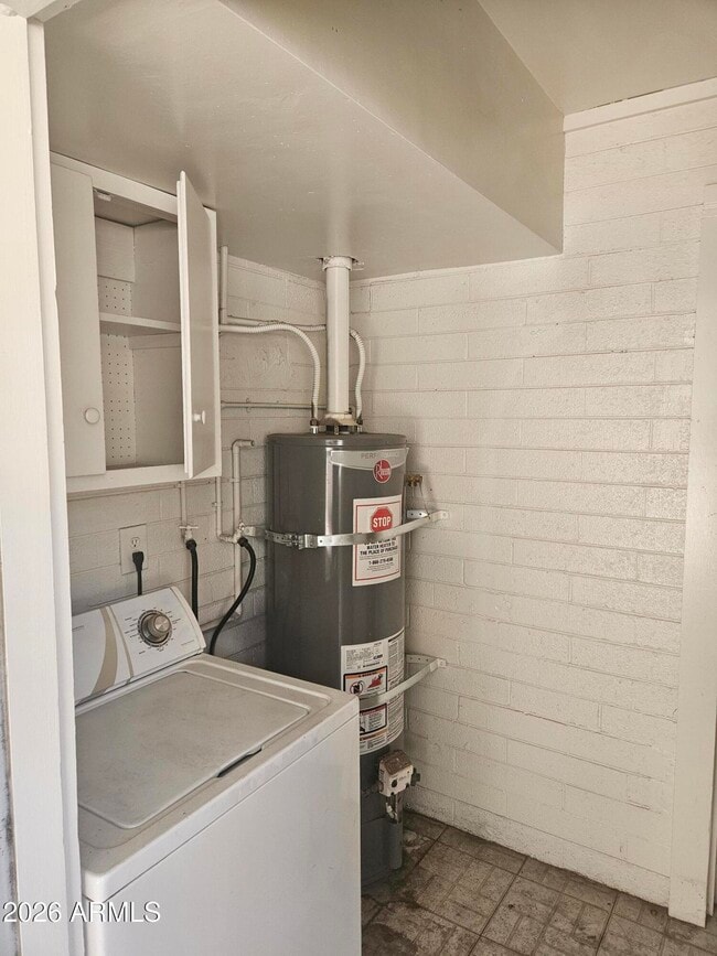 Building Photo - 1508 E Highland Ave