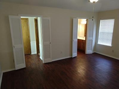 Building Photo - 5207 Millsprings Dr